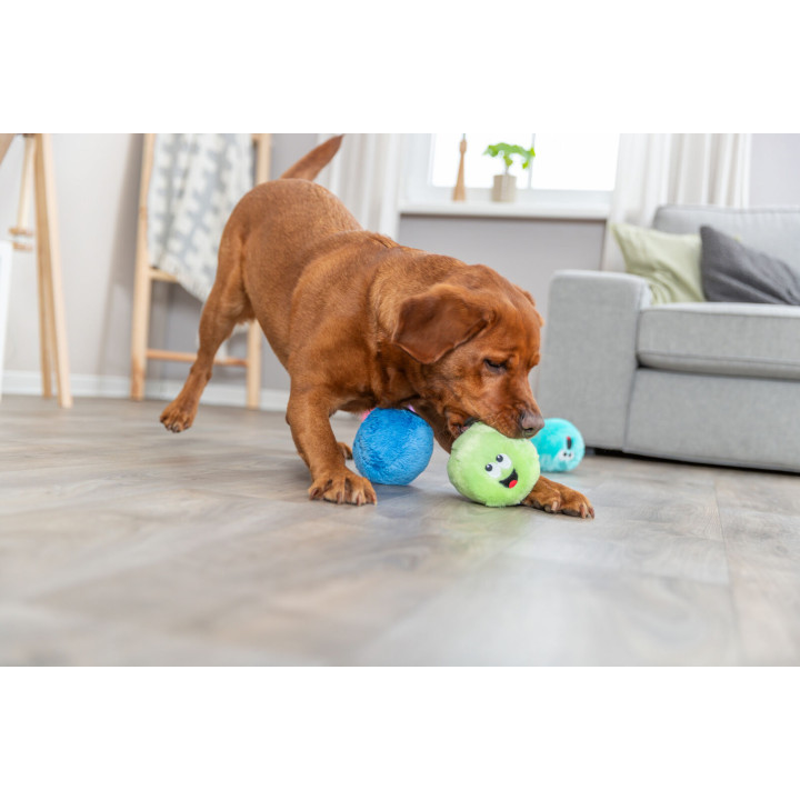 Ball in display, plush